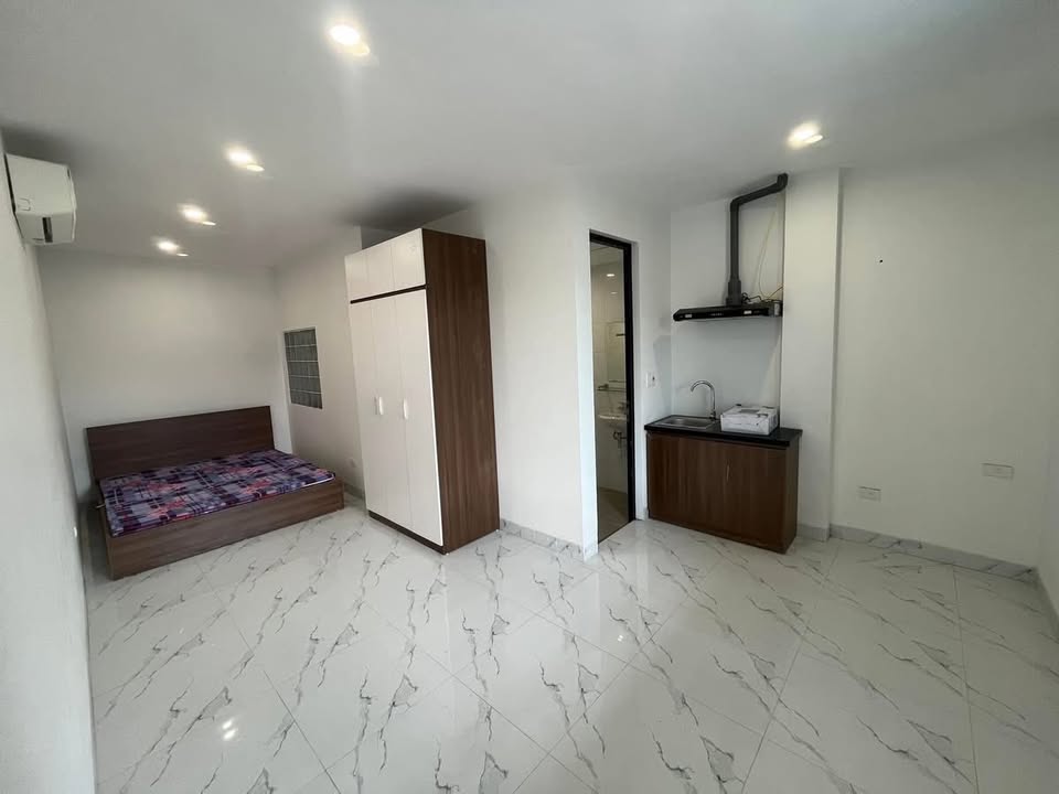 Căn hộ Ngõ 126 Hoàng Văn Thái 28m² - Full nội thất cao cấp, an ninh 24/7!