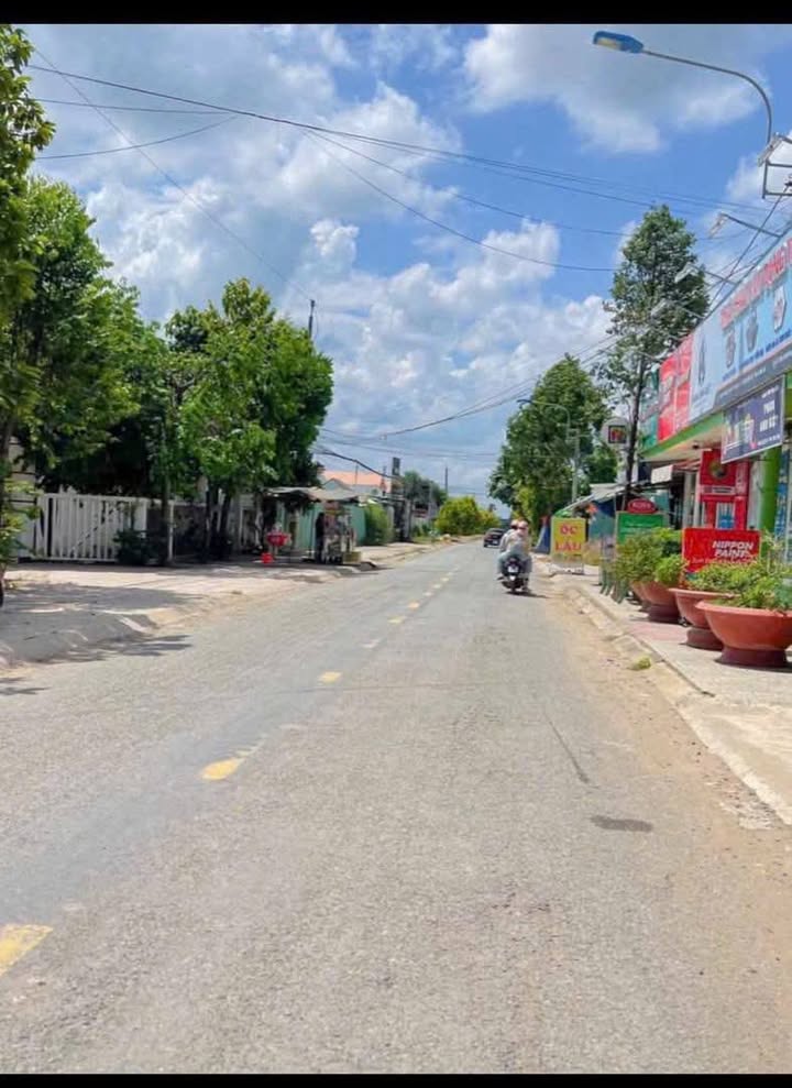 Mặt Tiền Nguyễn Văn Nhâm (Bến Lức) 500m² - Kinh Doanh Sầm Uất, Giá 10.5 Tỷ