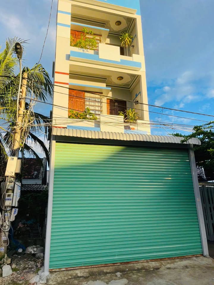 Nhà 3 Mê 96.8m² Hẻm Long Thủy, TP Tuy Hòa - Sổ Hồng, Hoàn Công, Giá 3.75 Tỷ