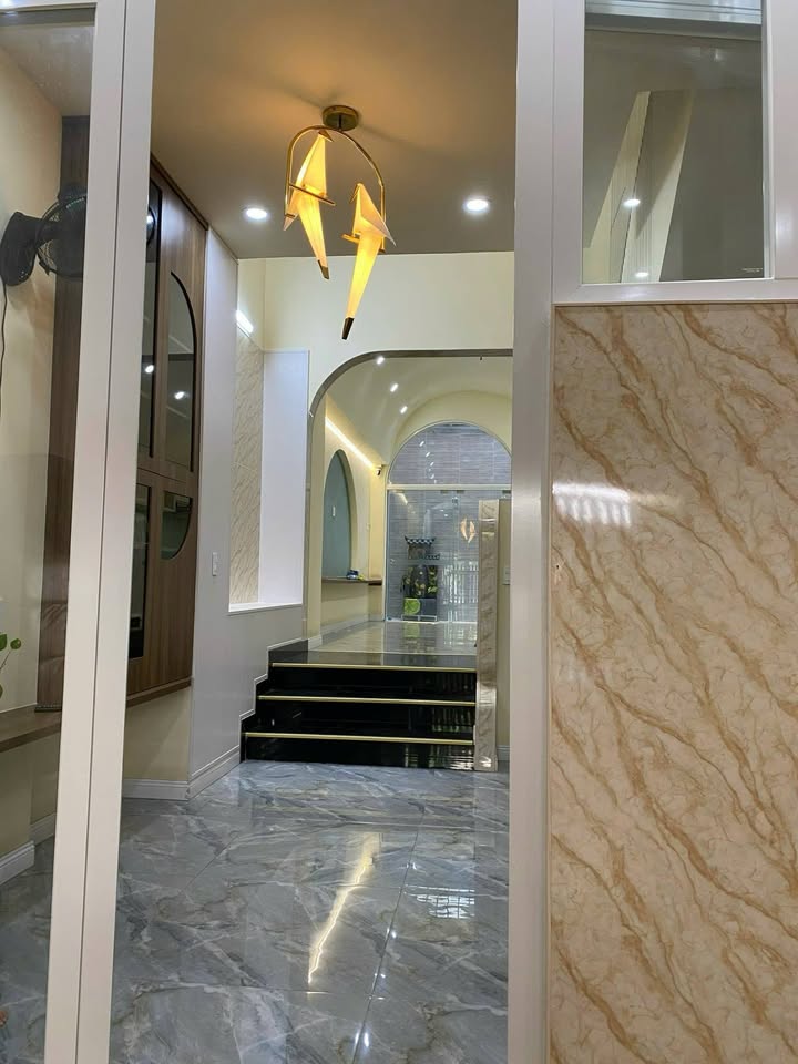 Nhà mặt tiền An Phú An Khánh Thủ Đức 33 triệu - Mặt tiền kinh doanh đắc địa!