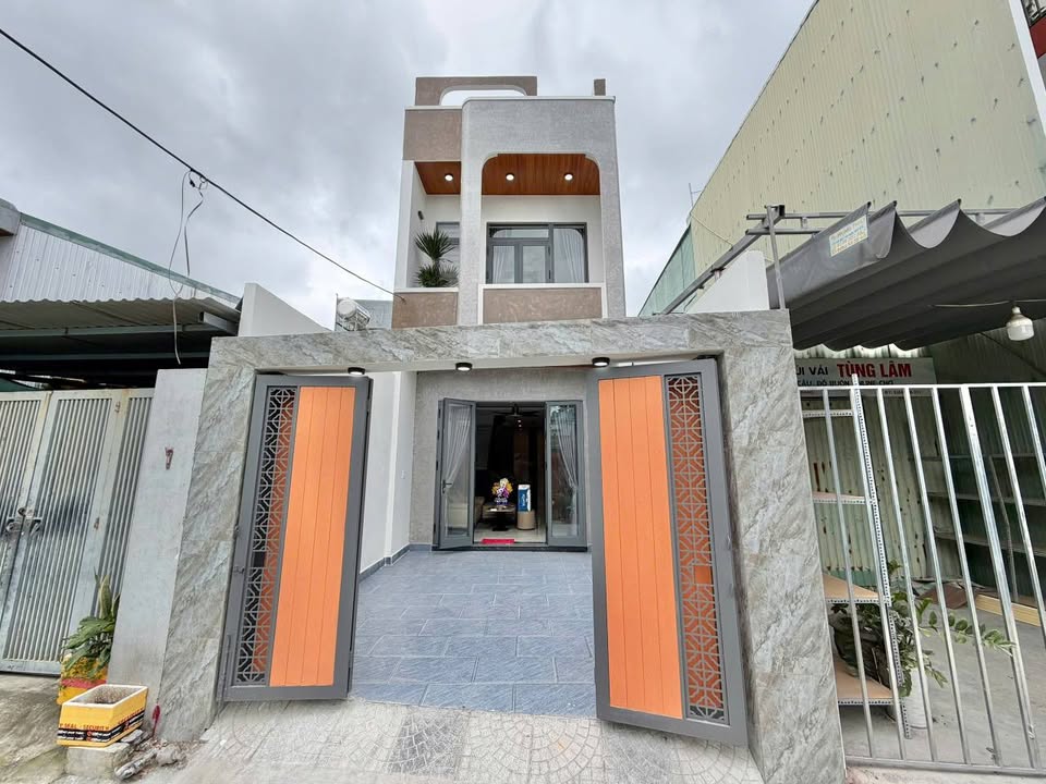 Nhà 2 Tầng Full Nội Thất, Kiệt Ô Tô Tôn Đản, Đà Nẵng - 80m² - 5.18 Tỷ