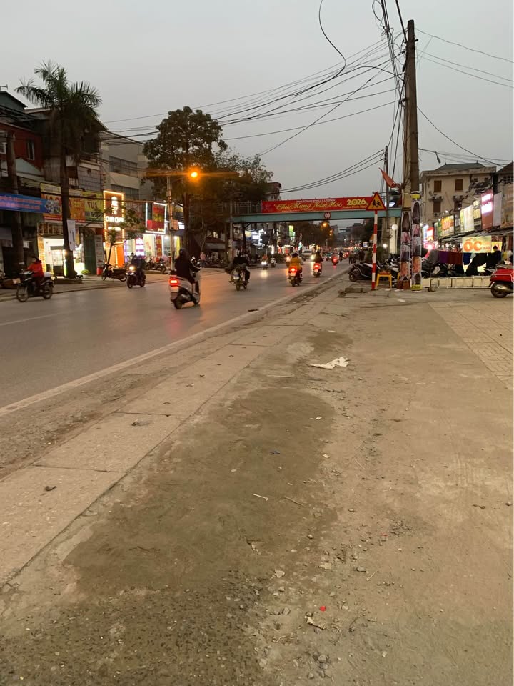 Nhà Mặt Phố Cầu Giấy 65m² 5 Tầng - Kinh Doanh Đắc Lợi