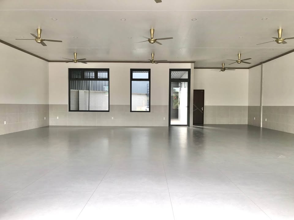 Mặt bằng kinh doanh 264m² Phường Bà Rịa, BR-VT - Giá 18 Triệu/Tháng