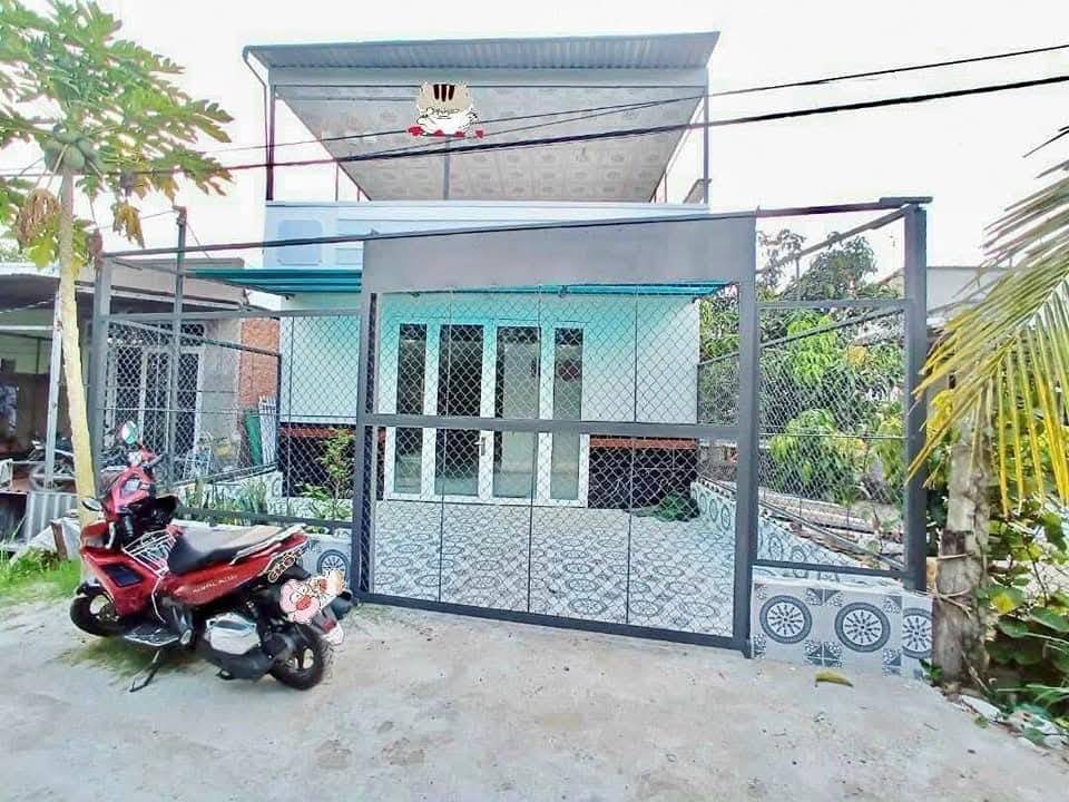 Bán nhà 1 trệt 1 lầu Bình Thủy 96m² giá 1.49 tỷ - Sổ hồng sẵn!