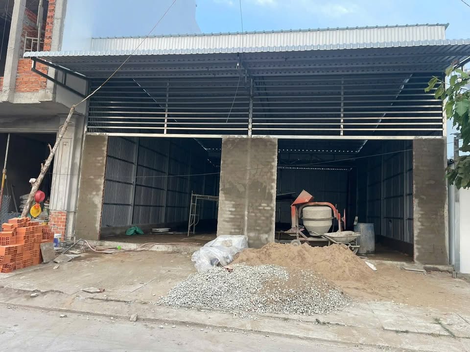 Cho thuê kho Đường D4 Hồng Loan 6A - 220m² - Giá 15 Triệu/Tháng