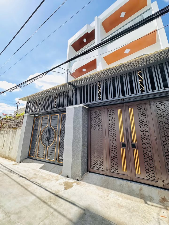 Nhà 3 Tầng Mới Xây Hẻm Phú Đức Nha Trang - 65m² - Gần Biển, Sổ Hồng