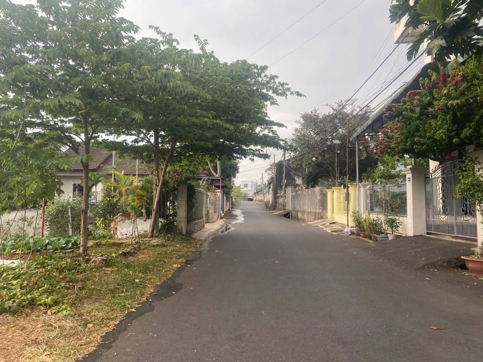 Đất nền Phường 2 Bảo Lộc 165m² 4.1 tỷ - 2 Mặt tiền cực đẹp!