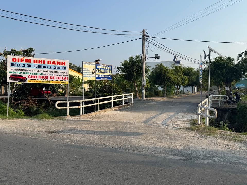 Nhà phố Mỹ Phong Mỹ Tho 362m² giá 2.649 tỷ - Vị trí đẹp ở ngay!