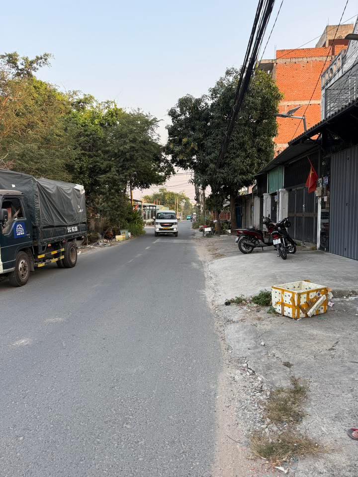 Nhà phố Tân Hiệp Hóc Môn 3.85 tỷ - Mặt tiền kinh doanh sầm uất!