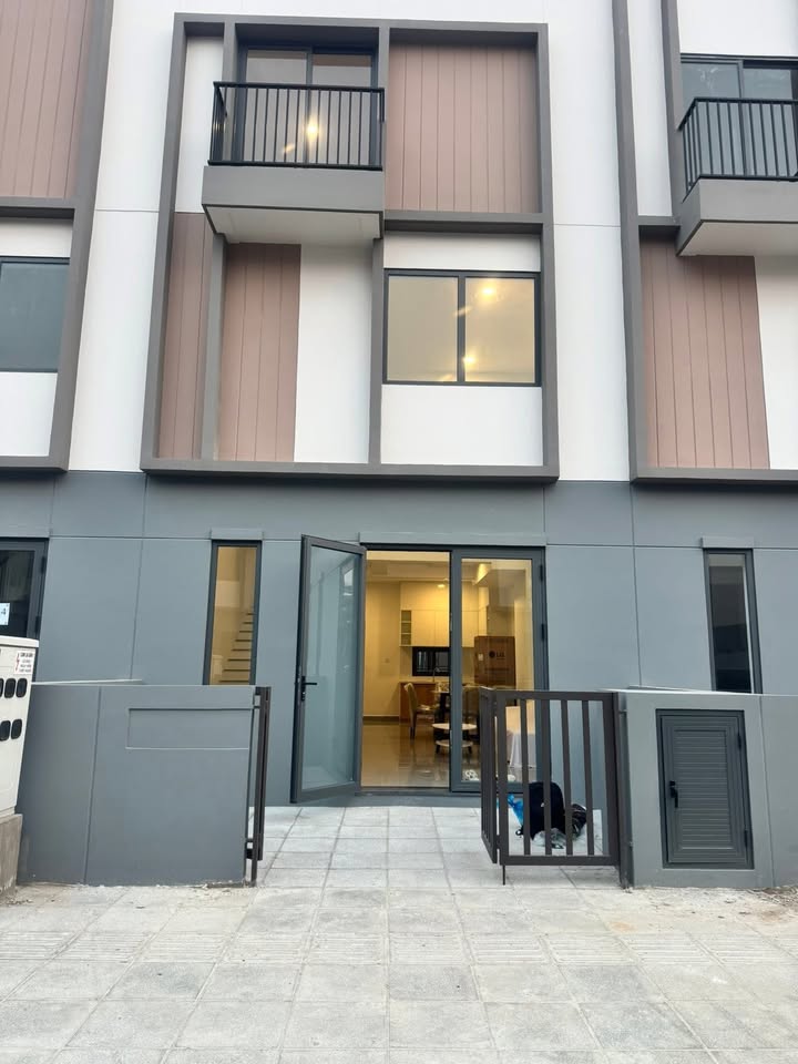 Nhà riêng TP Mới Bình Dương 3PN - Full nội thất, vị trí đắc địa!