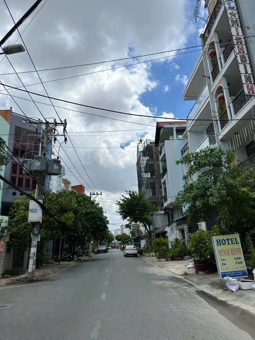 Nhà 2 Mặt Tiền Đô Đốc Long, Tân Phú - 79m², 5PN, 9.99 Tỷ, Dòng Tiền 18tr/tháng