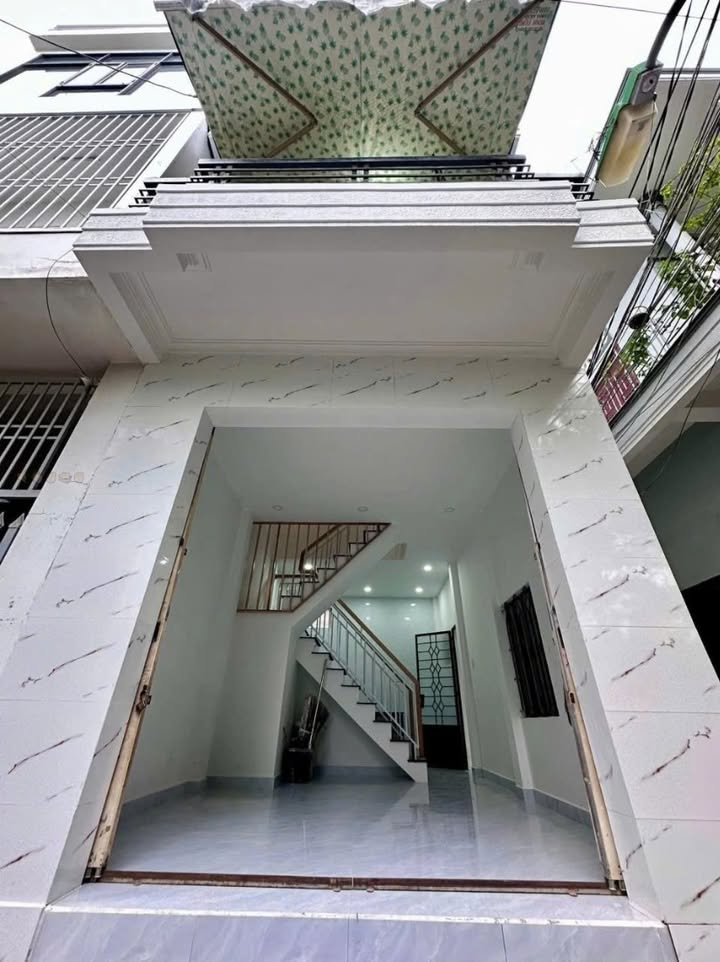 Nhà Góc 2 Mặt Tiền Vạn Thạnh Nha Trang - 28m² Sổ Hồng Riêng