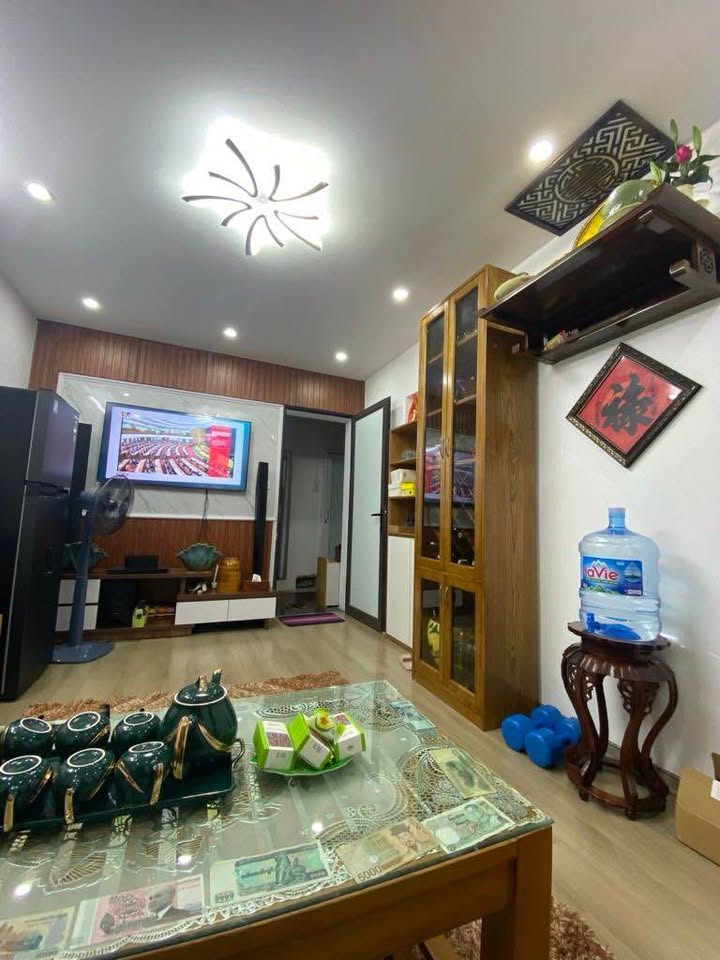 Bán tập thể Lương Đình Của 65m² - Vị trí vàng, sẵn sàng ở ngay!