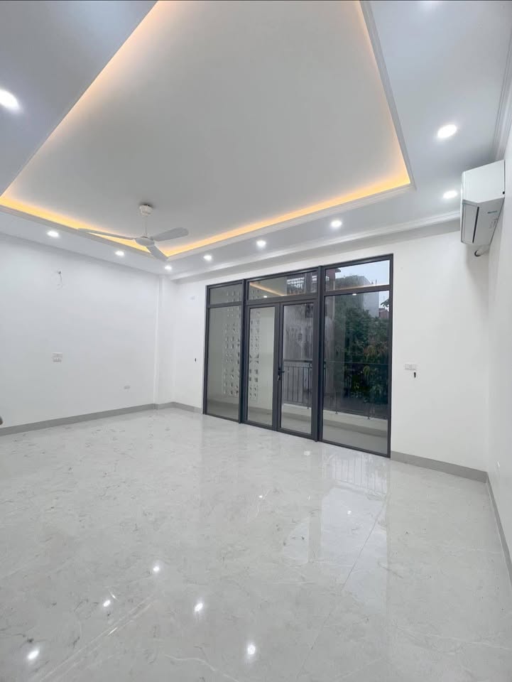 Căn hộ Tư Đình Long Biên 32m² - Full nội thất cao cấp, 6.5 triệu!