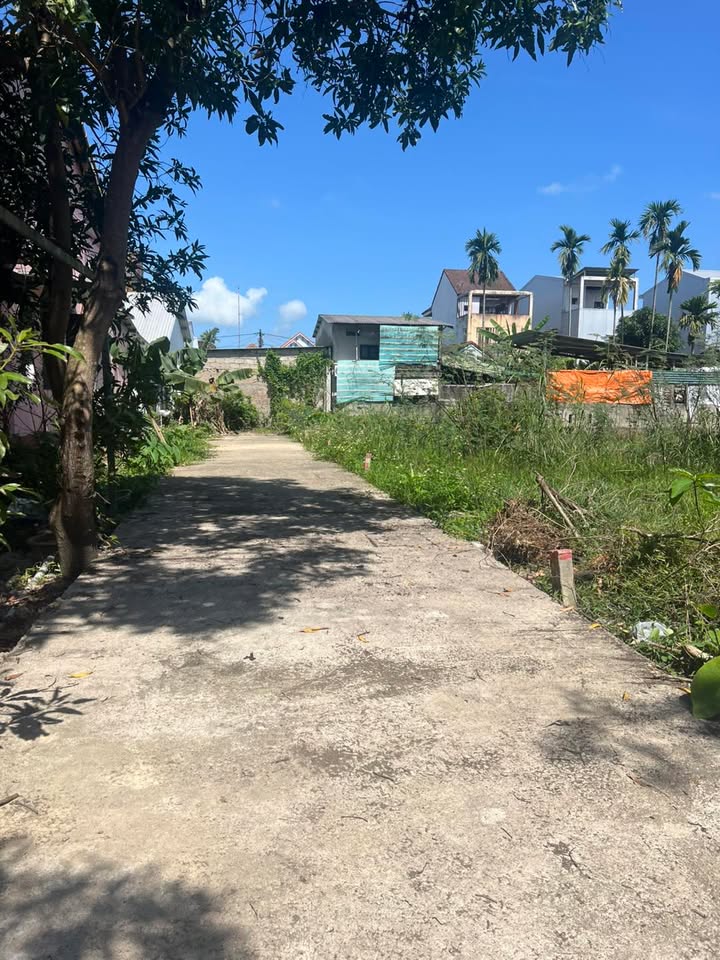 Nhà riêng Nguyễn Sinh Cung, Huế 100m² giá 2.35 tỷ - Ô tô vào tận nhà!