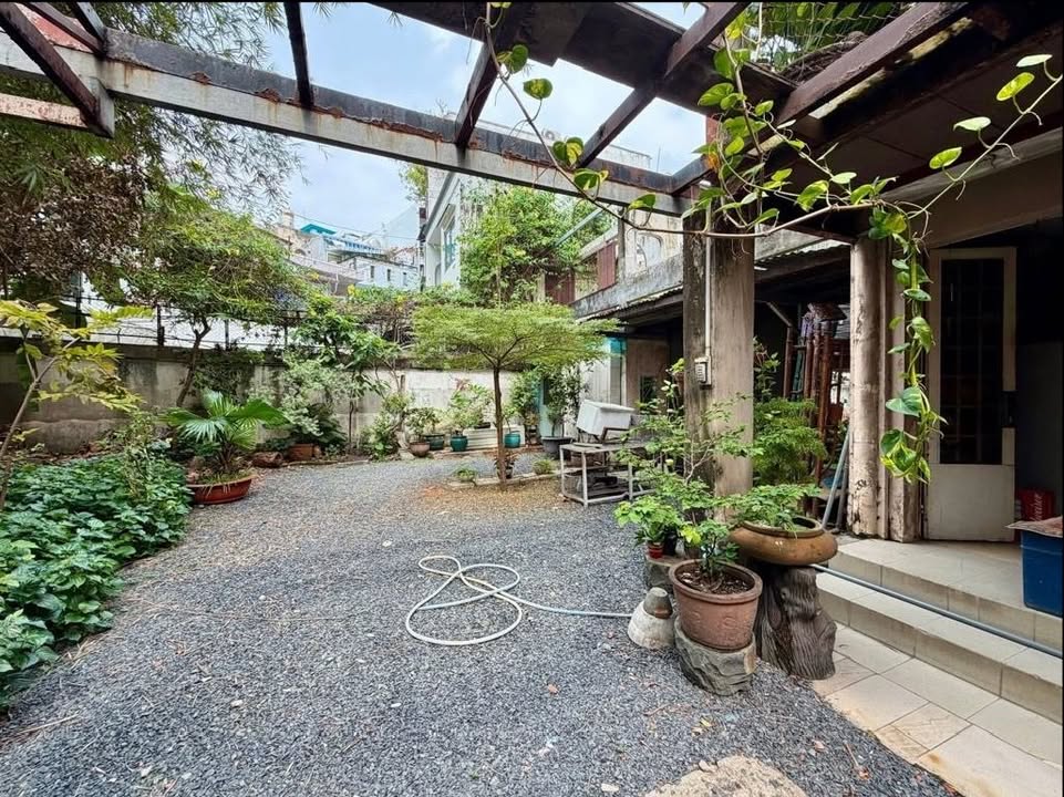 Đất nền Hoàng Hoa Thám, Phú Nhuận 36m² chỉ 5.x tỷ - Sổ đỏ chính chủ!