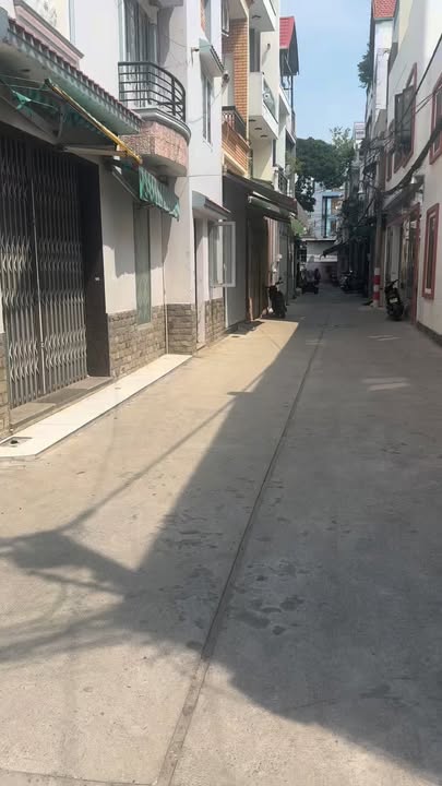 Bán nhà Phan Huy Ích Tân Bình 40m² nhỉnh 7 tỷ - Ô tô vào tận nhà!