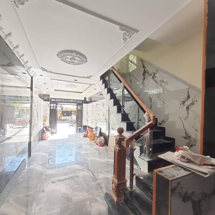 Nhà Mặt Tiền Lạc Long Quân Q11 - 87m² - Kinh Doanh Đắc Lợi - 16 Tỷ