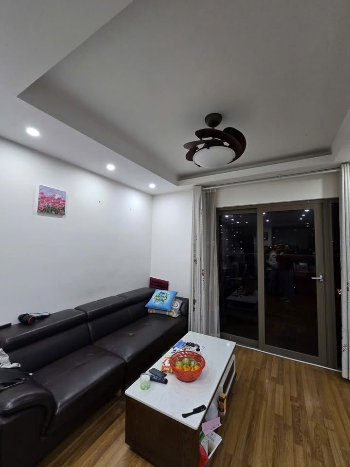 Cho thuê căn hộ A14 Nam Trung Yên 2PN giá 10 triệu - Bàn giao ngay!