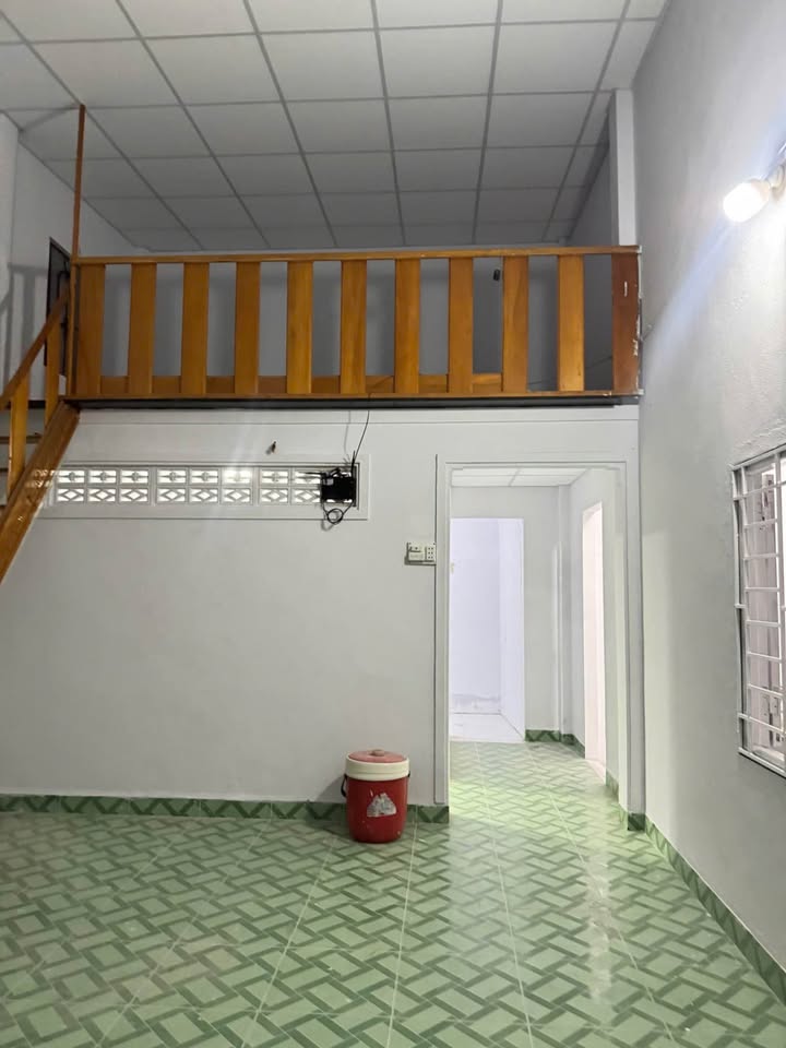 Thuê nhà nguyên căn Tân Bình 2.5 triệu - Giá tốt hiếm có!