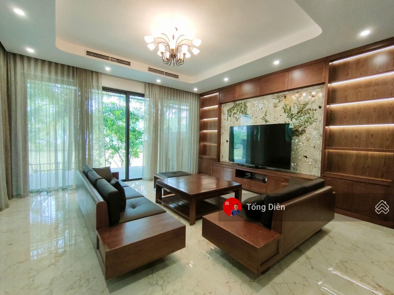 Biệt thự Ecopark Grand - The Island 300m² - Sẵn sàng ở ngay!