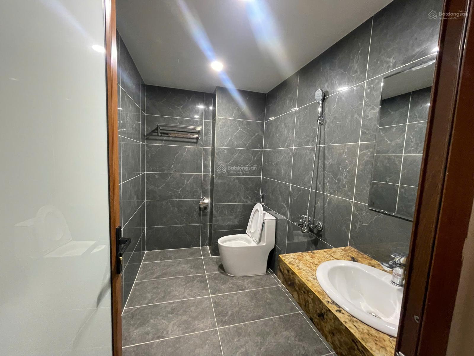 Cho thuê Nhà Góc Louis City Đại Mỗ 96m² - Full Nội Thất Văn Phòng, Thang Máy