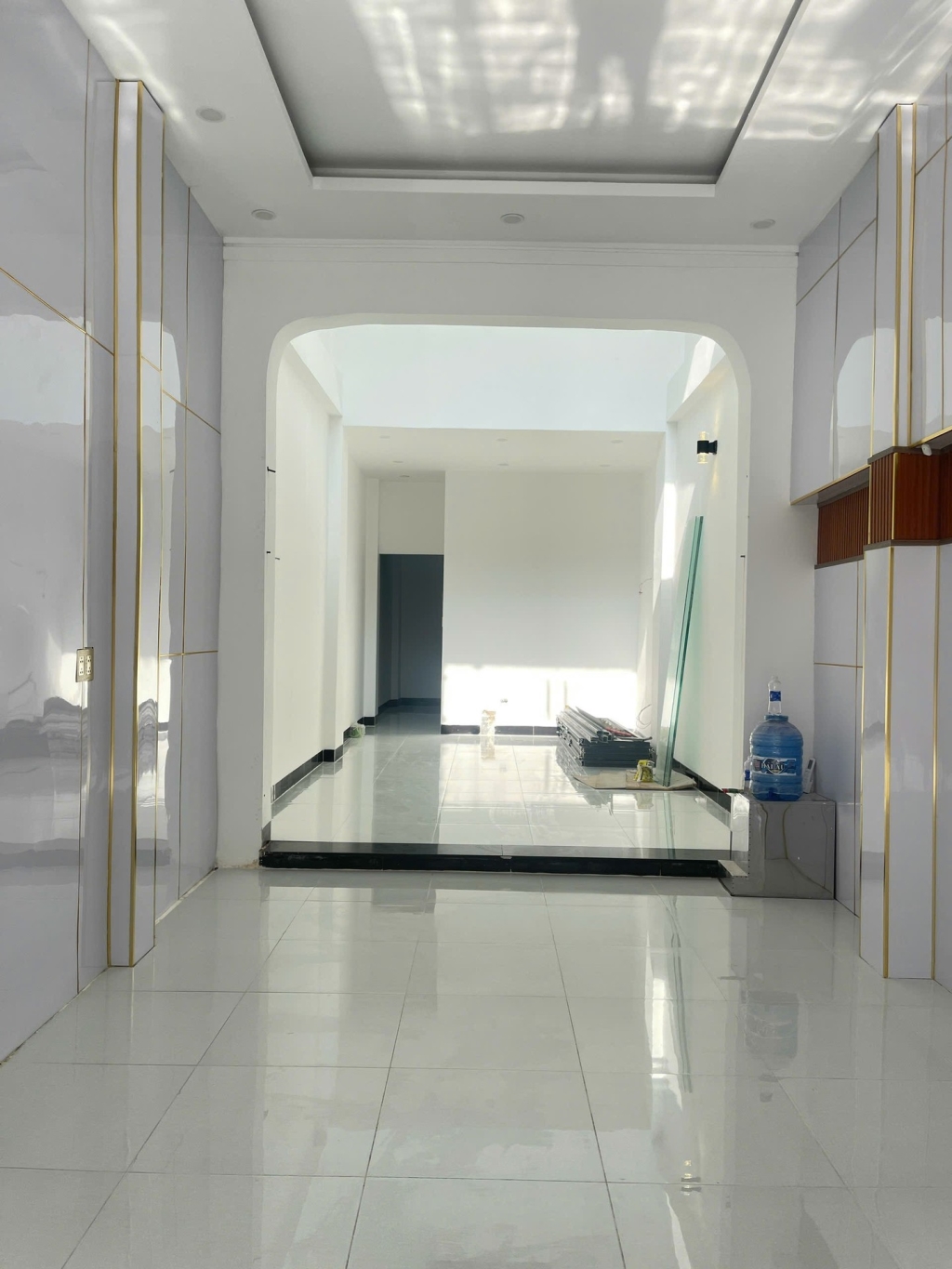 Nhà Mặt Tiền Âu Cơ Tân Bình 70m² - Kinh Doanh Đa Ngành Nghề