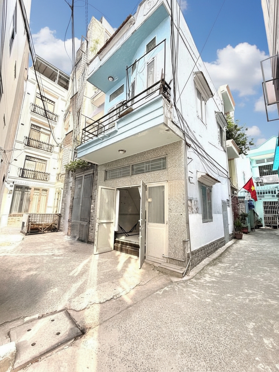 Bán nhà Dương Quảng Hàm Gò Vấp 21m² 3.99 tỷ - Sổ hồng chính chủ