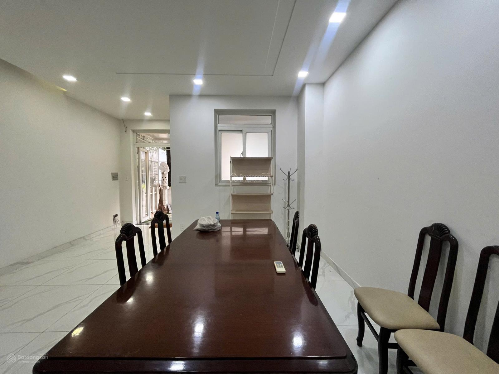 Nhà phố Park Riverside Quận 9 78m² 15 triệu - Vị trí đẹp ở ngay!