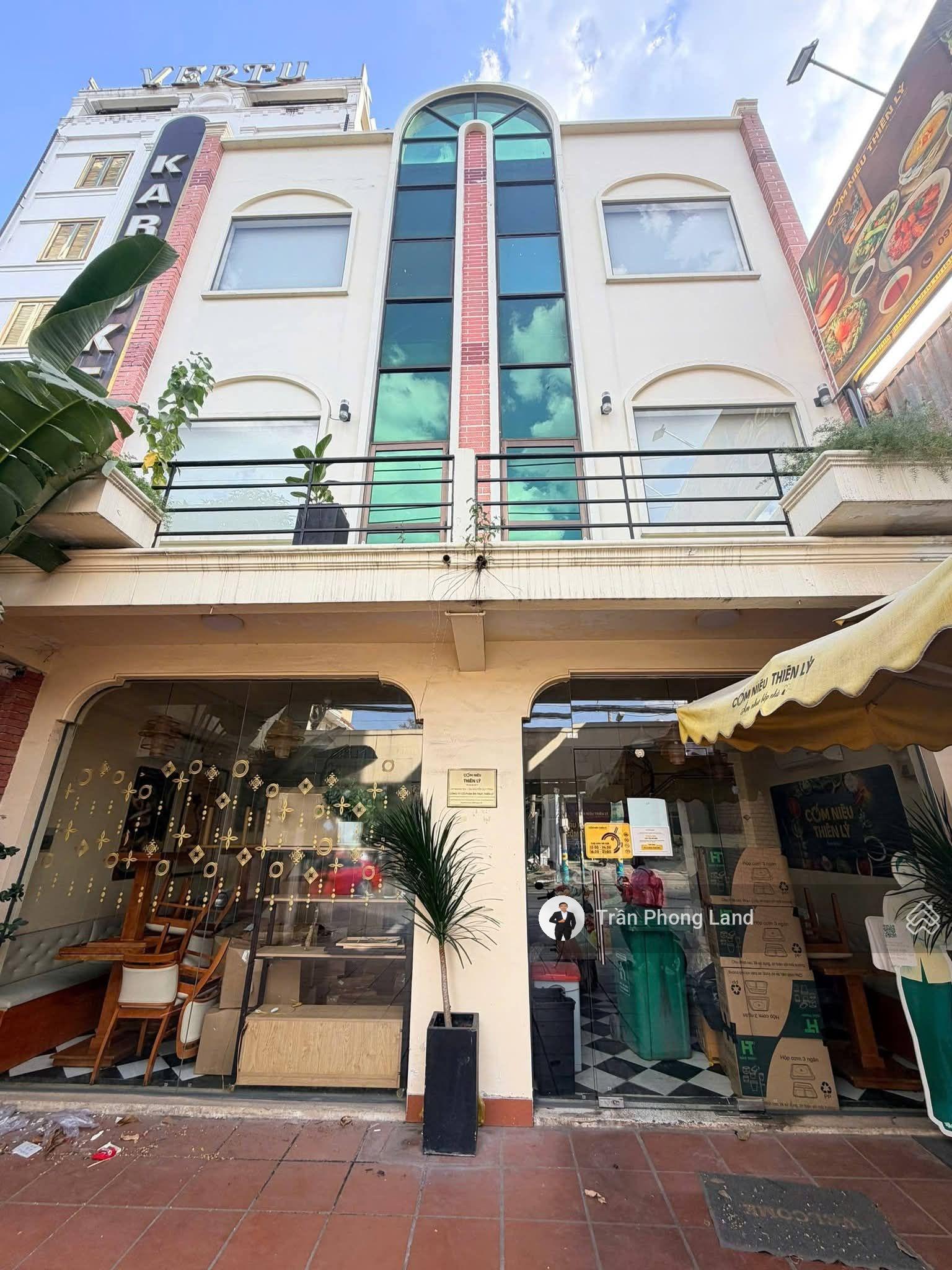 Thuê nhà mặt tiền Nguyễn Duy Trinh Q2 176m² - Vị trí đắc địa KD ngay!