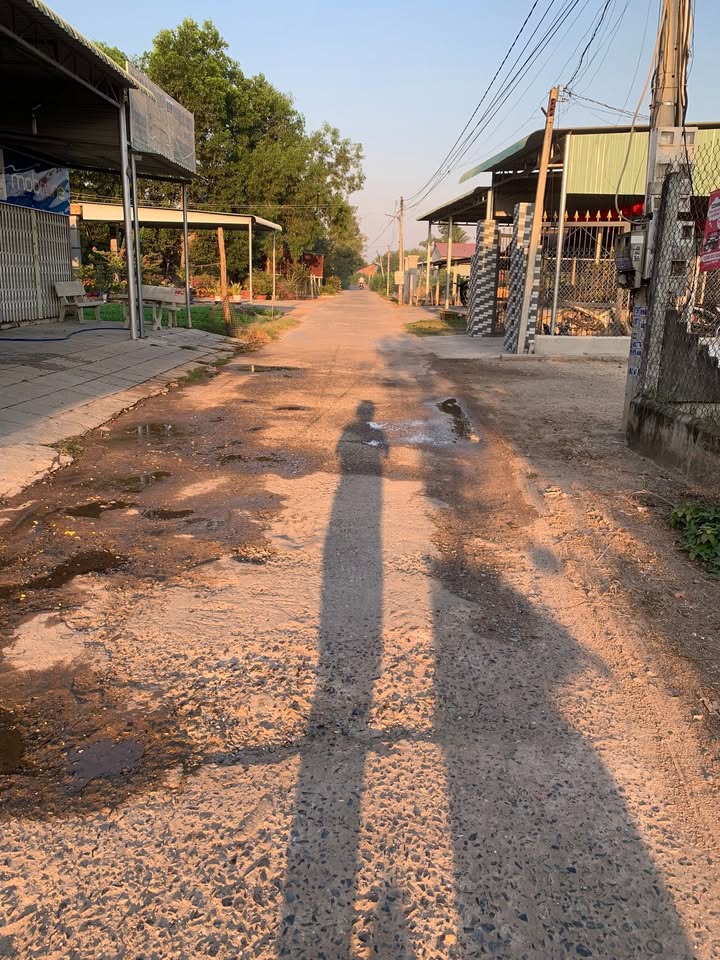 Đất Vàng Tân Biên 320m² - Sổ Đỏ Vuông Vắn, Giá Đầu Tư 25.6 Tỷ