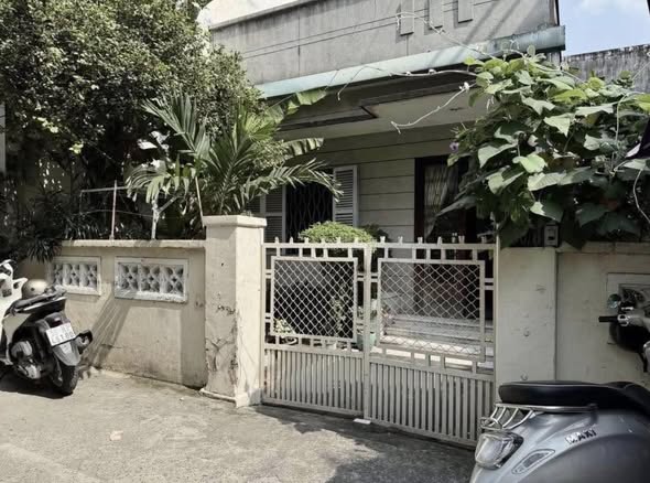 Nhà Cổ Sân Vườn Nguyễn Văn Đậu, Bình Thạnh - 165m² Sổ Hồng Chính Chủ