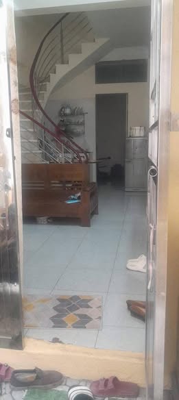 Bán nhà 2 tầng Lãm Hà, Kiến An - 32m² hướng Tây Bắc - Giá 970 triệu