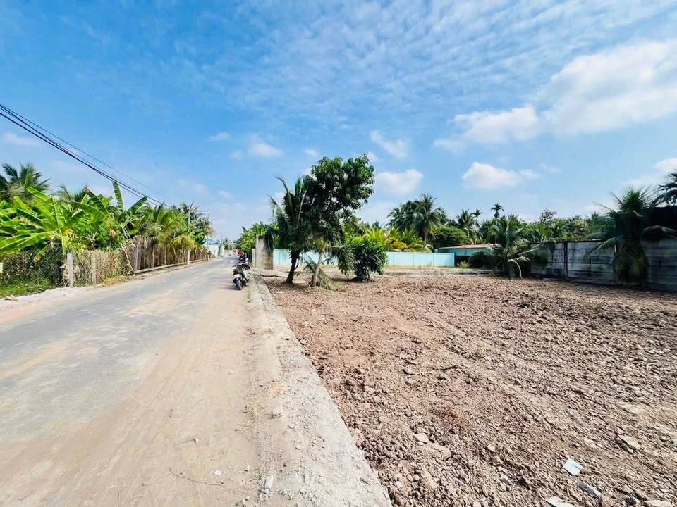 Đất nền Mỹ Phong, Mỹ Tho 100m² - Sổ đỏ chính chủ, đường ô tô