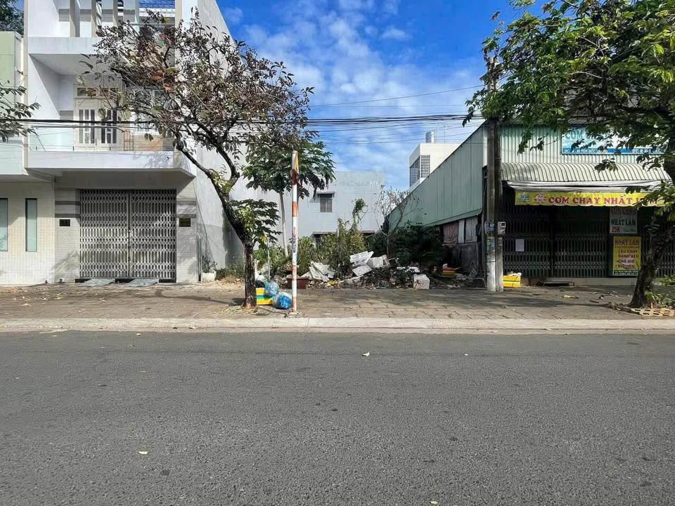 Bán Gấp Cặp Liền Kề Mặt Tiền Tôn Đức Thắng, Bà Rịa - Kinh Doanh VIP 187m²