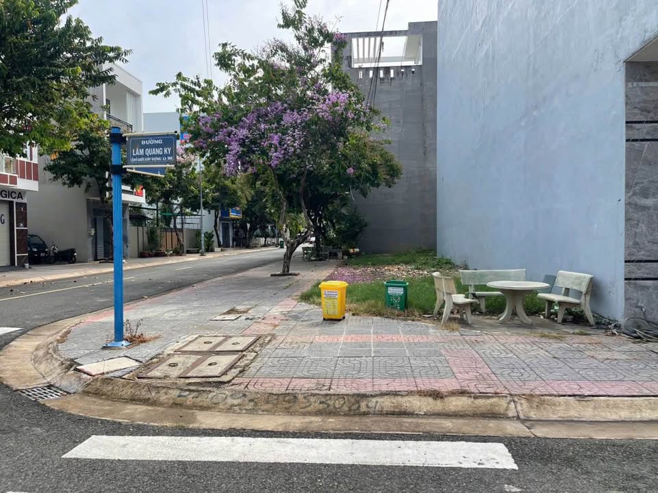 Đất Lô Góc 2 Mặt Tiền Lê Bảo Tịnh, Bà Rịa - 91m² Giá 5.5 Tỷ