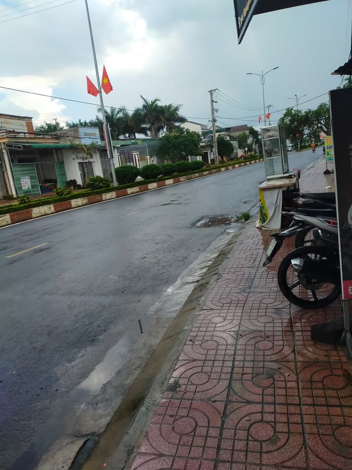 Nhà Mặt Tiền Nguyễn Văn Linh, Cư Jút, Đắk Nông - 135m², 1.55 Tỷ Chính Chủ