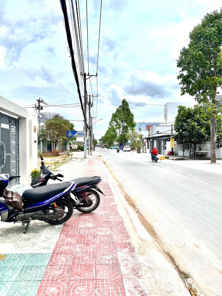 Nhà Mặt Tiền Trương Văn Kỉnh, Trà Vinh - 110m², 4.2 Tỷ, Sổ Hồng