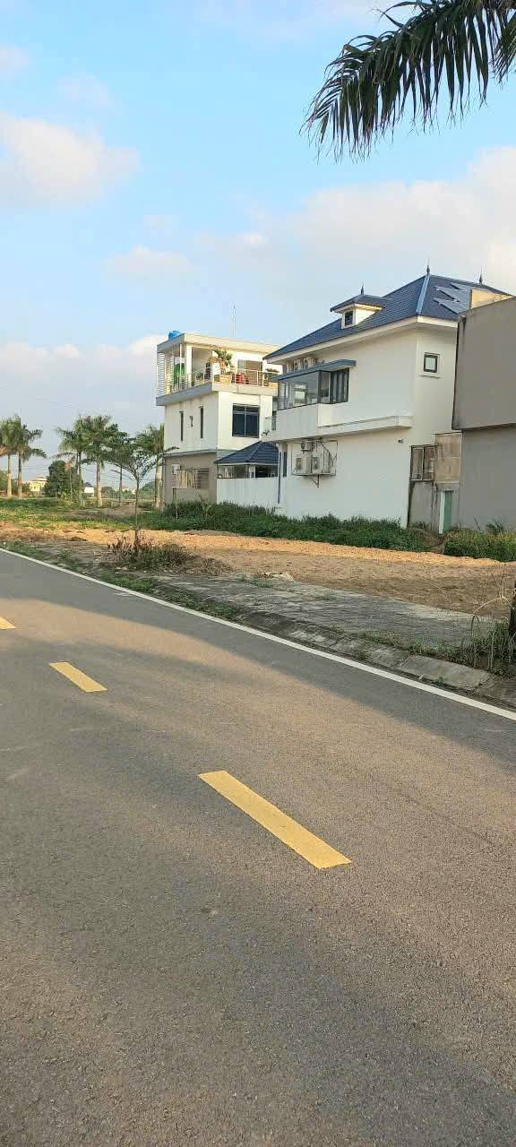 Đất Nền Hưng Hà, Hưng Yên - 94.5m² - Giá 2.3 Tỷ - Sổ Đỏ Sẵn Sàng