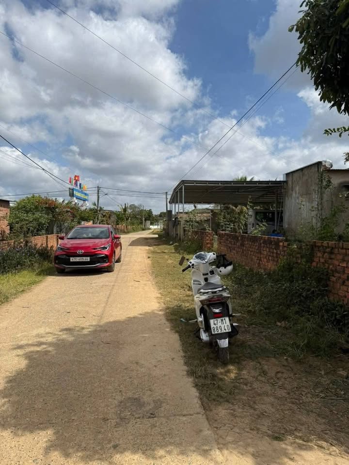 Đất nền Thôn 14 Ea Uy 1080m² - Sổ đỏ chính chủ!