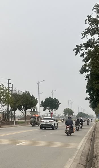 Nhà Mặt Phố Phùng 104m² - Kinh Doanh Đỉnh Cao, 4 Ô Tô Tránh