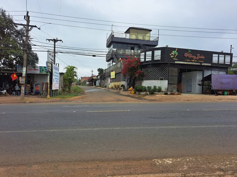 Đất nền Ea Phê Krông Pắc 200m² giá 1 tỷ - Sổ đỏ chính chủ!