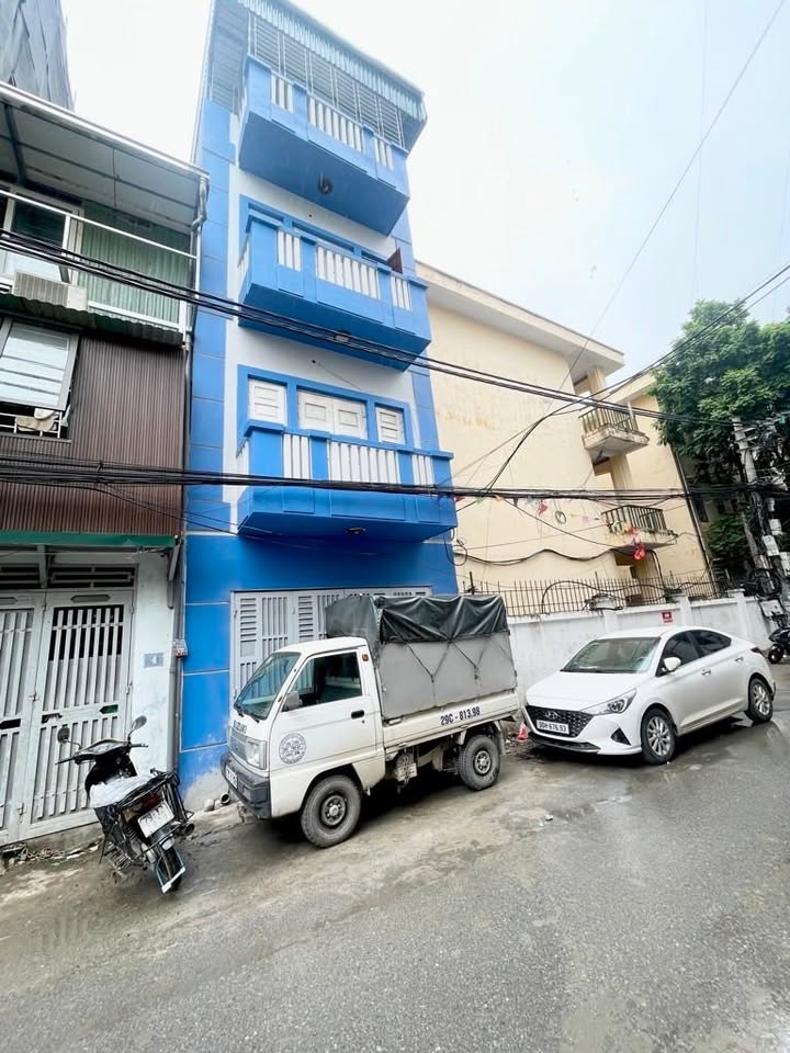 Nhà riêng Cầu Giấy 60m² - Oto vào tận nhà!