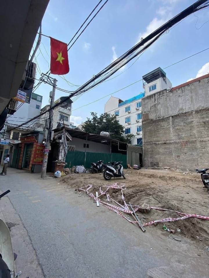 Bán đất Xuân Đỉnh - Lô góc 45m², ô tô đỗ cửa, sổ đỏ giá đầu tư