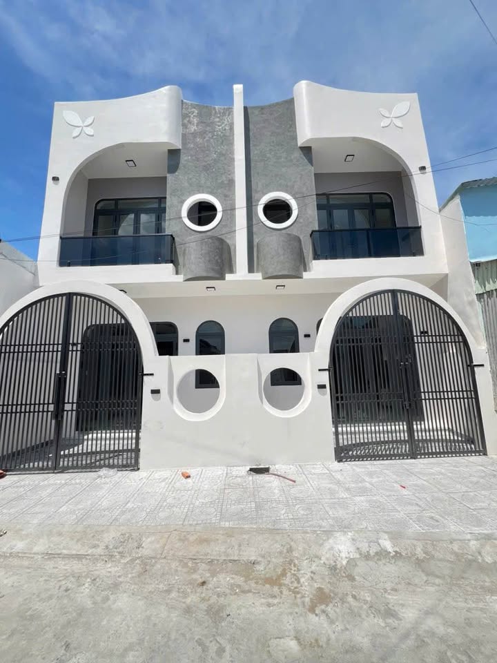 Nhà mặt tiền Sương Nguyệt Anh Rạch Giá 78.3m² - Sẵn sàng ở ngay!