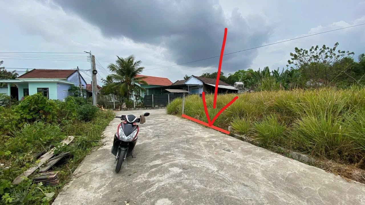 Đất Thổ Cư Phú Lâm 220m² 990 Triệu - Sổ Đỏ Chính Chủ!