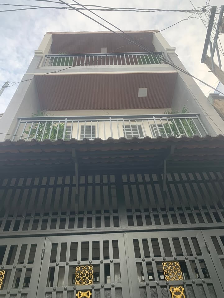 Nhà Phường Tân Tạo, Bình Tân - 40m² 3PN, Ô tô tới nhà, Giá 4.85 Tỷ