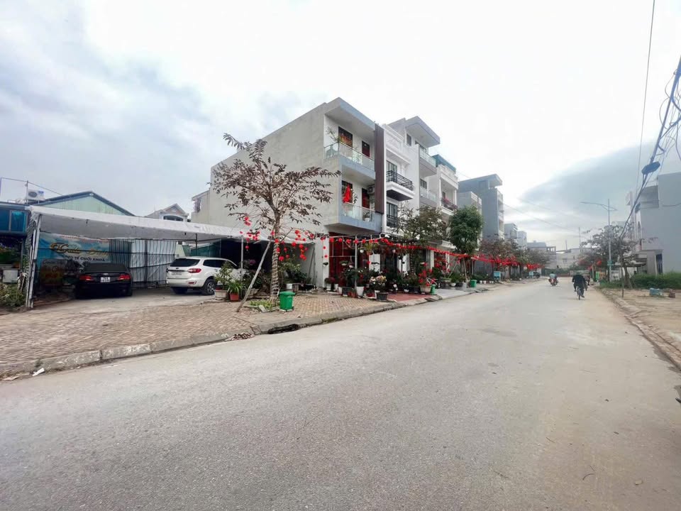 Đất tái định cư Nam Ga Hạ Long 60m² giá 3.5 tỷ - Vị trí đắc địa