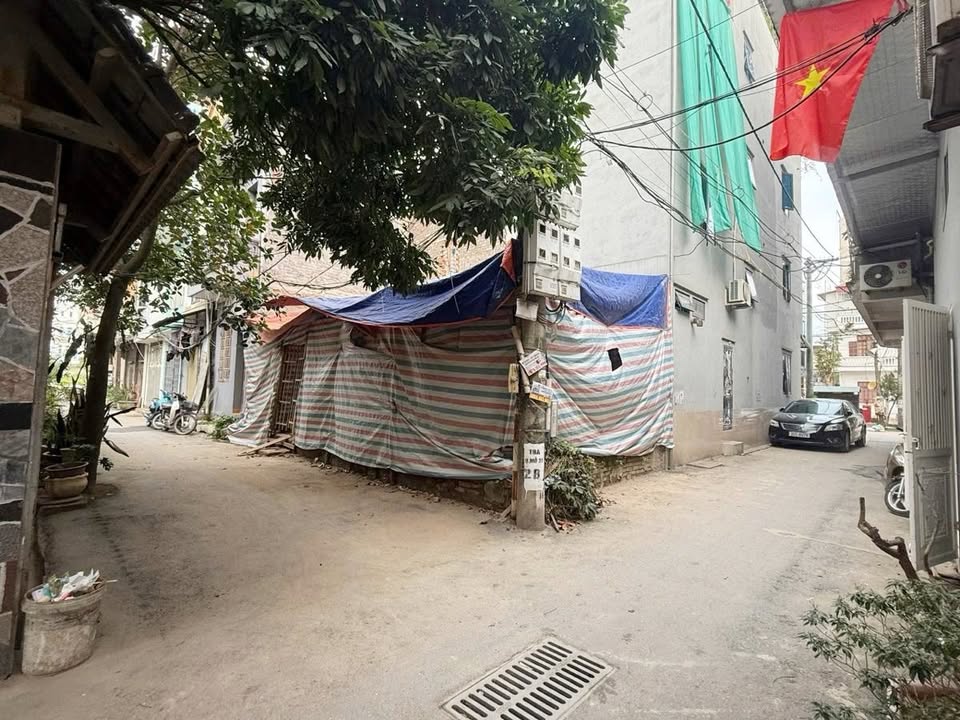 Đất Phố Vạn Phúc Hà Đông 38m² - Lô Góc Ô Tô Vào Đất Sổ Đỏ Sẵn!