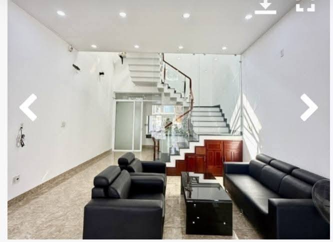 Nhà mặt tiền Lê Đại Hạnh 100m² giá 9.9 tỷ - Vị trí đắc địa kinh doanh sầm uất!